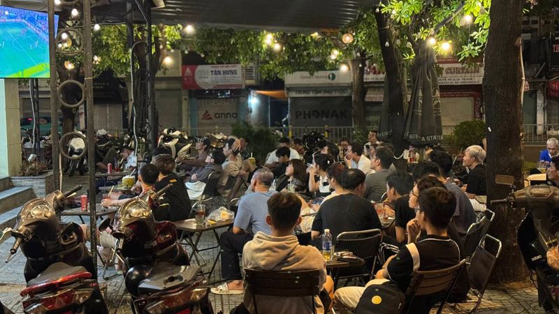 cafe bóng đá